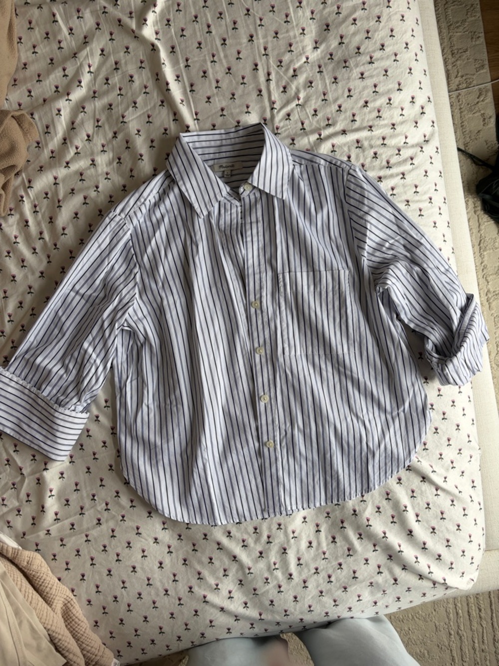 Madewell easy y-neck button-up shirt